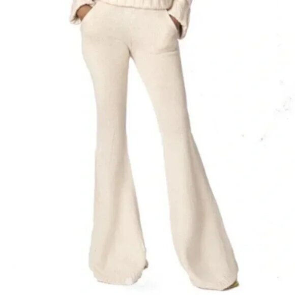 Hanifa Cream Chunky Cozy Knit Flare Leg Pants Tall Girl Friendly Sz XS - Picture 3 of 9